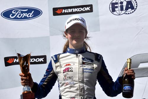 Abbi Pulling, 3rd at Thruxton 2021